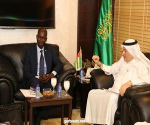 سعادة رئيس اللجنة التنفيذية لشركة أفريقيا غير العربية يلتقي بسعادة القنصل العام لدولة توجو والوفد المرافق معه