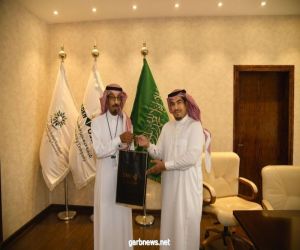 مكتب الضمان الاجتماعي بعرعر يزور المعهد السعودي التقني للتعدين