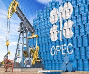 النفط يتراجع بعد قرار «أوبك+» زيادة الإنتاج