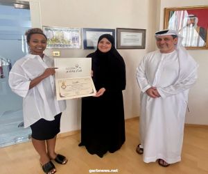 جمعية الإمارات للسرطان تكرم طالبات على جهودهن الإنسانية