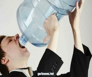 تقرير درة | شرب الماء بكميات زائدة.. صحي أم ضار؟