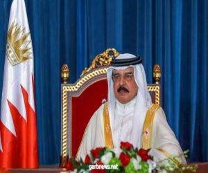 ملك البحرين يترأس وفد بلاده إلى قمة جدة