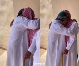 عماني يزور معلمه السعودي في حائل