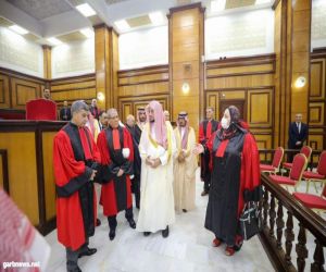 *النائب العام يزور المحكمة العليا في الجزائر*