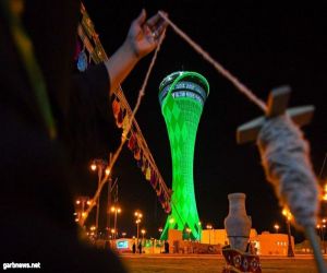 برج مياة عرعر .. المعلم العمراني الابرز يكتسي باللون الاخضر احتفالاً باليوم الوطني 92