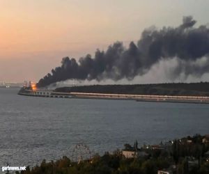 روسيا: مقتل 3 أشخاص في حادث جسر القرم