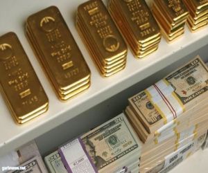 ضغوط الدولار تهوي بالذهب لأدنى مستوى له في 3 أسابيع