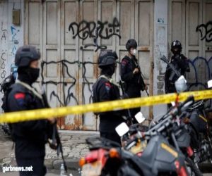 مصرع شخصين وإصابة آخرين في تفجير إنتحاري بشرطة باندونغ في إندونيسيا
