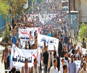 #تحت_ألأضـواء :دعوات لـثورة شعبية ضد #الحوثيين في #صنعاء      #غضب_شعبي_ضد_الحوثي