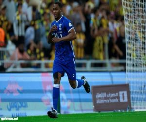 الهلال يعلن غياب لاعبه النيجيري أوديون إيغالو عن الملاعب لمدة أسبوعين