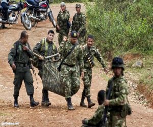عشرة قتلى على الأقل في معارك بين فصيلين متمردين في كولومبيا
