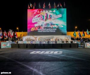 انطلاق النسخة الخامسة من بطولة عُمان الدولية للانجراف وذلك بحلبة مسقط درفت أرينا