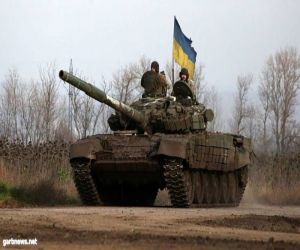أوكرانيا تأسف لتردد الغرب في إمدادها بدبابات ثقيلة