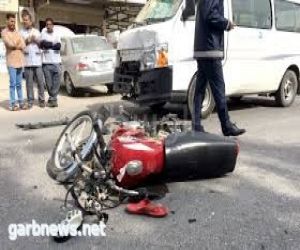 حادث  مركبة ودراجة نارية يصيب 2على طريق صبيا-العدايا