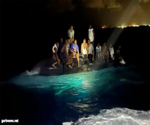 مقتل 3 فتيان وامرأة بعد غرق قارب مهاجرين قبالة جزيرة يونانية