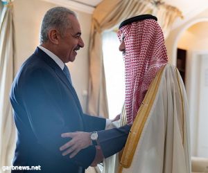 سمو وزير الخارجية يلتقي رئيس وزراء دولة فلسطين