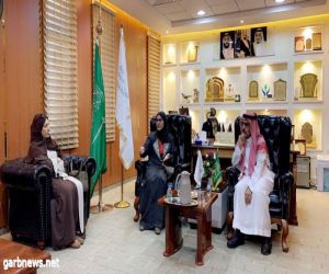 مدير عام الموارد البشرية بتبوك يلتقي بسمو الأميرة نوف آل سعود رئيسه مجلس إدارة جمعية لأجلهم