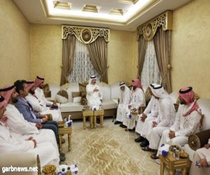 الأمير تركي بن طلال يعزى وكيل إمارة منطقة مكة المكرمة في وفاة والده