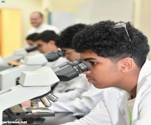 "أم القُرى" ومؤسسة الملك عبدالعزيز ورجاله تقدمان برنامج موهبة لطلبة التعليم العام