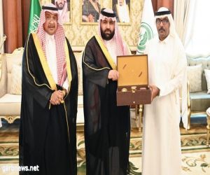 سمو نائب أمير منطقة جازان يسلّم 49 فيلا سكنية بضاحية الملك عبدالله