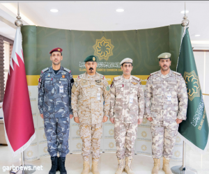 "ممثلو" قطر يصلون إلى مقر التحالف "الإسلامي"