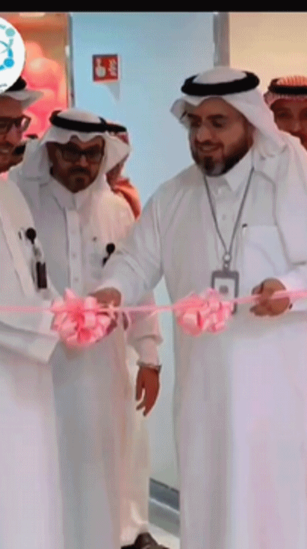 حملة أكتوبر للتوعوية بسرطان الثدي في مستشفى الملك عبد العزيز التخصصي بالطائف