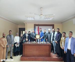 اتحاد الطلاب العرب يكرم الدكتور سيمور نصيروف رئيس الجالية الأذربيجانية في مصر.