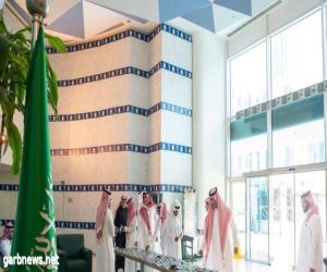 بالصور : وزارة الشؤون الإسلامية تتزين بالأعلام والصور والفيديوهات للأحتفاء بيوم العلم السعودي