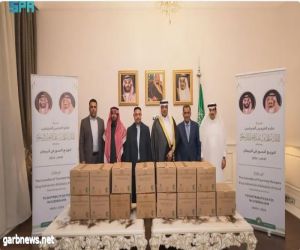 وزارة الشؤون الإسلامية تنفذ برنامج هدية خادم الحرمين من التمور في أذربيجان