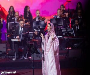 ماذا كانت "عيدية" نجوم الغناء السعودي للجمهور في حفلات مكتملة العدد برعاية هيئة الترفيه وتنظيم روتانا؟