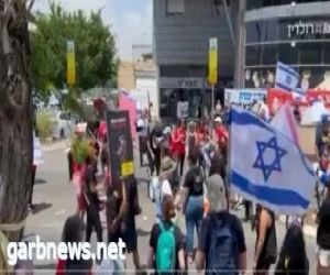 متظاهرون أمام منزل جانتس: إذا لم يكن هناك اتفاق مع حماس ارحلوا عن الحكومة