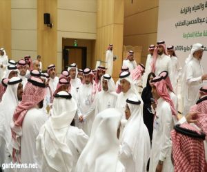 الوزير الفضلي يلتقي بالمواطنين والمستثمرين في منطقة مكة المكرمه