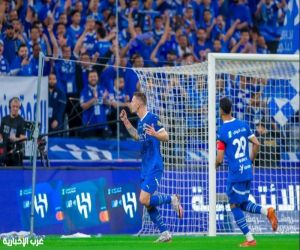 الهلال يواصل الصدارة والرائد يزيد مواجع الفتح