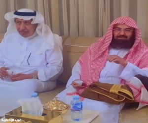 السديس يعدد محاسن والدة خالد السعود في العمل  الخيري  والانساني