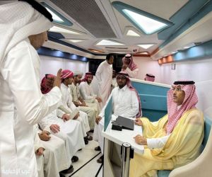 سعادة محافظ طبرجل يطلع على الخدمات التي تقدمها الموارد البشرية المتنقله