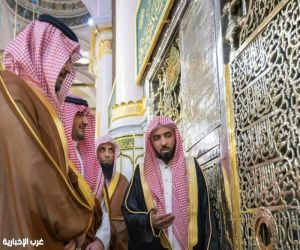 السديس: زيارة وزير الداخلية للمسجد النبوي تعكس عناية القيادة بالحرمين وراحة الزوار