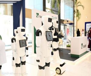 طالبات سعوديات يبرزن إبداعاتهن التقنية في معرض "روبوكون 20" بجدة