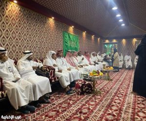 حين تحتفي مكة بتاريخها.. الشيخ حمود الثبيتي يفتح أبواب متحف صلح الحديبية لنجوم السياحة