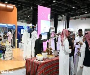 نسك هدايا الحاج".. معرض يحتفي بإبداع الحرفيين السعوديين في مكة المكرمة