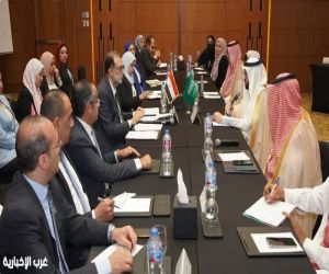 رئيس الغذاء والدواء يبحث مع نظيره المصري تعزيز التعاون في حماية صحة المستهلك