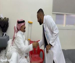 مستشفى تثليث تزور الإعلامي محمد القحطاني للاطمئنان على صحته