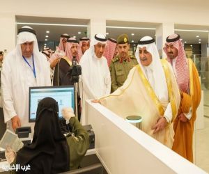 أمير منطقة تبوك يتفقد ميدانيًا مدينة الحجاج بمنفذ حالة عمار
