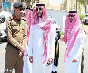 محافظ الطائف يتفقد نقاط الفرز الأمني ويشيد بجهود رجال الأمن في خدمة الحجاج