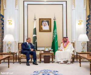 سمو ولي العهد يستقبل رئيس الوزراء الباكستاني ويستعرضان العلاقات التاريخية وآفاق التعاون الثنائي