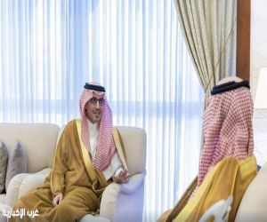 أمير المنطقة الشرقية يستقبل مُحافظ هيئة الزكاة والضريبة والجمارك
