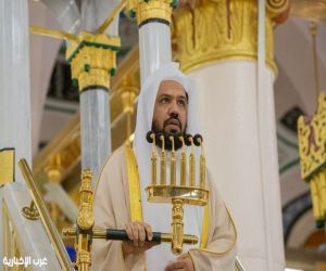 الشيخ أحمد الحذيفي خطيباً للجمعة  بالمسجد النبوي الشريف
