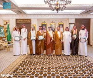 أمير القصيم يكرّم المدن الصحية الفائزة بجائزة التميز في اليوم الخليجي 2024