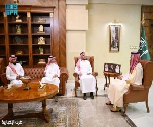 محافظ جدة يستعرض جهود “ساند” في دعم مرضى سرطان الأطفال