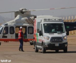 الهلال الأحمر بجازان ينقذ رضيعاً تعرض لتشنجات حرجة في منطقة جبلية وعرة