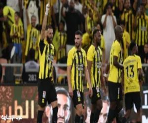 الاتحاد يضع لاعب النصر في تشكيله الأساسي ثم يحذفها .. تصرف غريب !